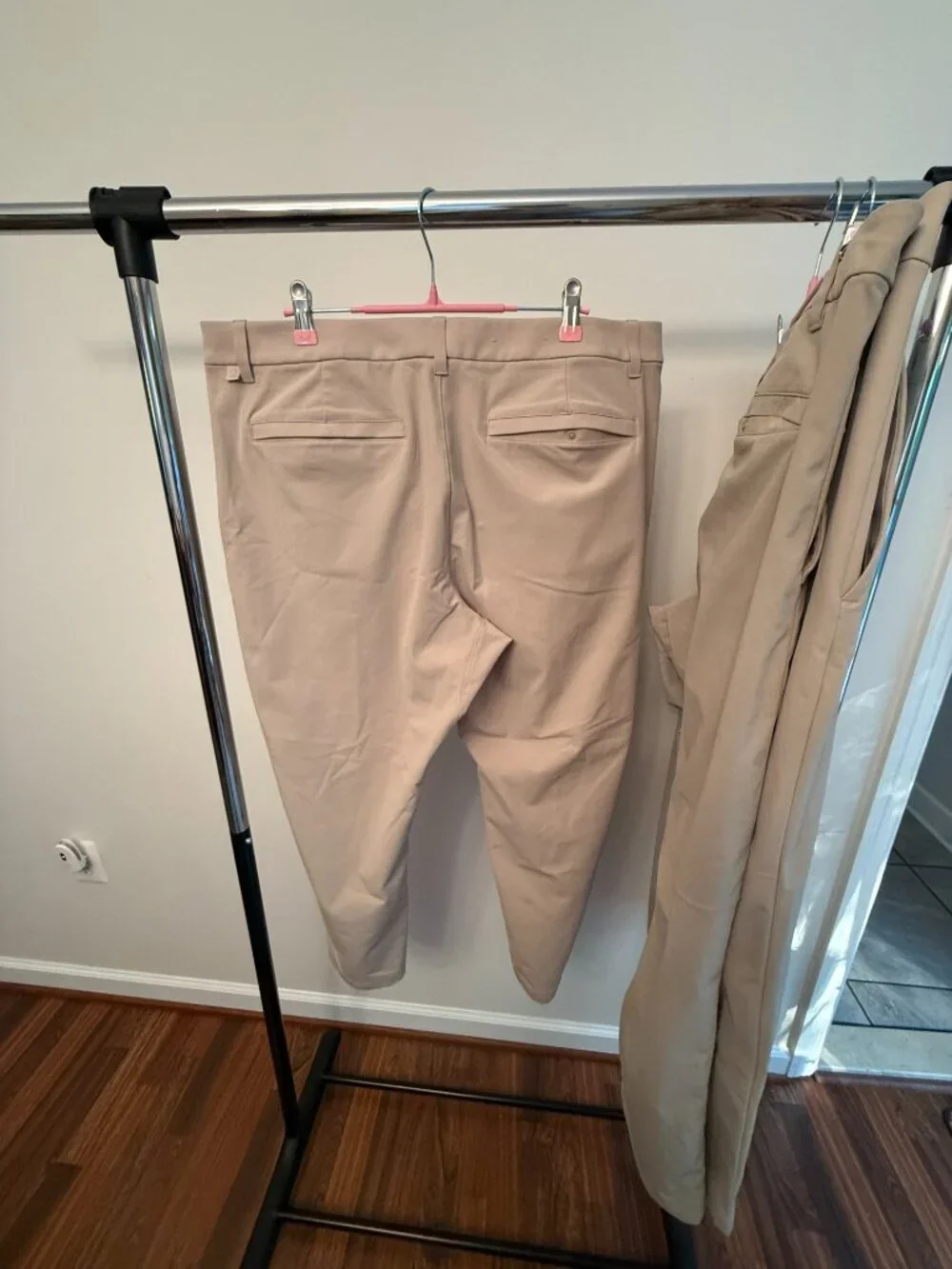 Lululemon Cargo Pants Tan Lot
